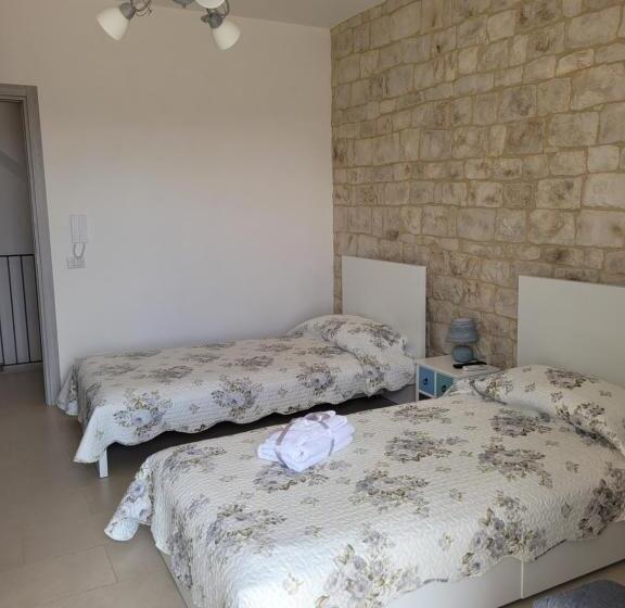 스탠다드 트리플 룸, Casa Alecci 1820