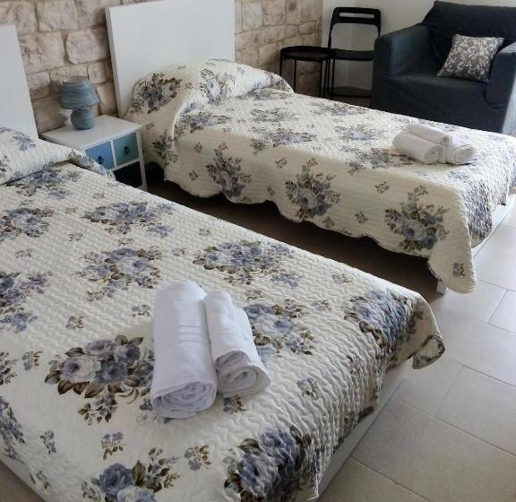 스탠다드 트리플 룸, Casa Alecci 1820