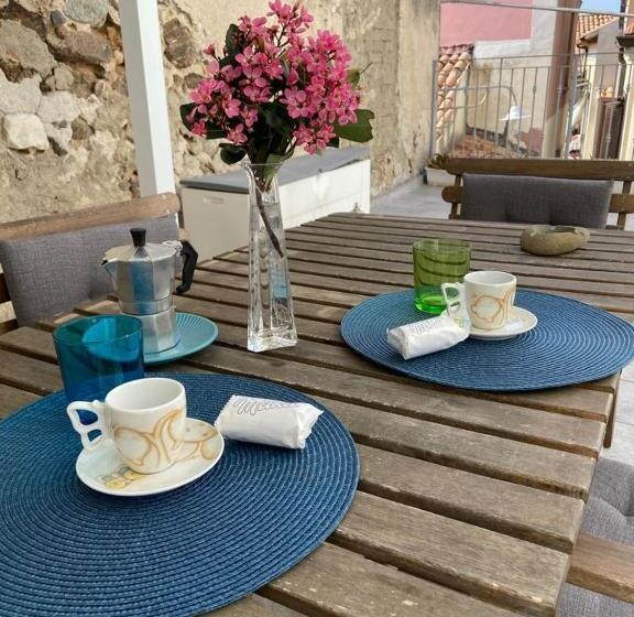 إستوديو قياسى مزودة بتراس, Il Casalino Apartment