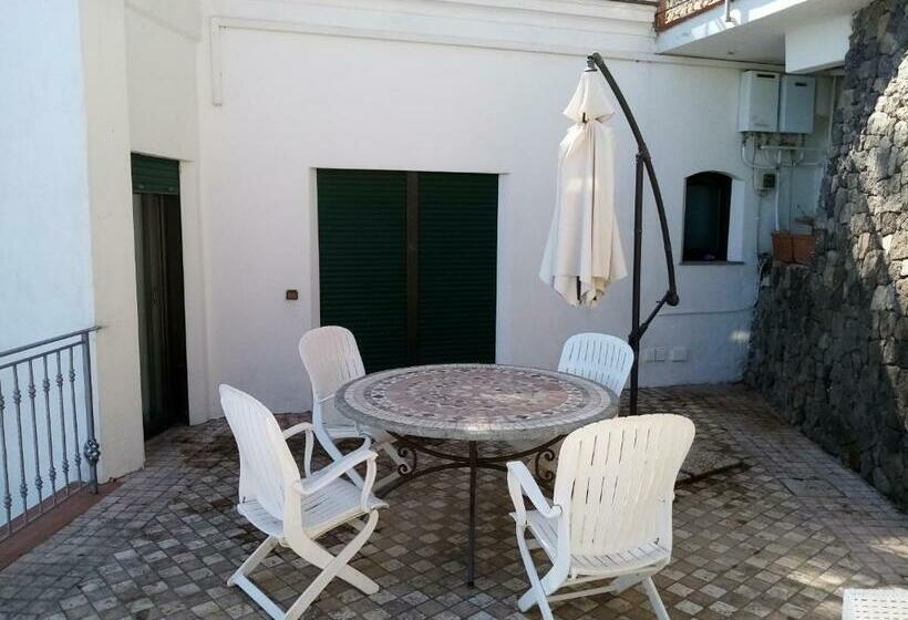 Люкс Deluxe Вид на Море, L Incanto Restaurant & Suites