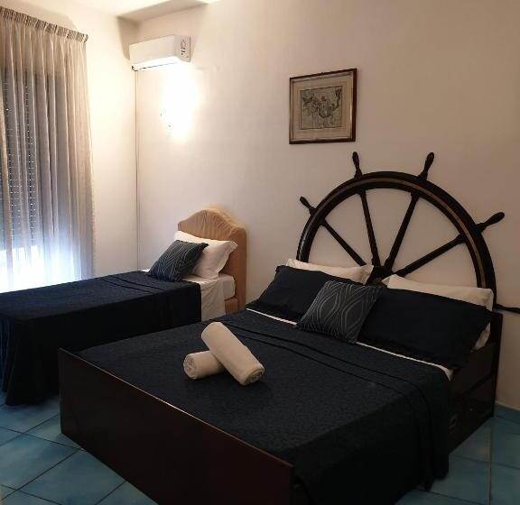 Люкс Deluxe Вид на Море, L Incanto Restaurant & Suites