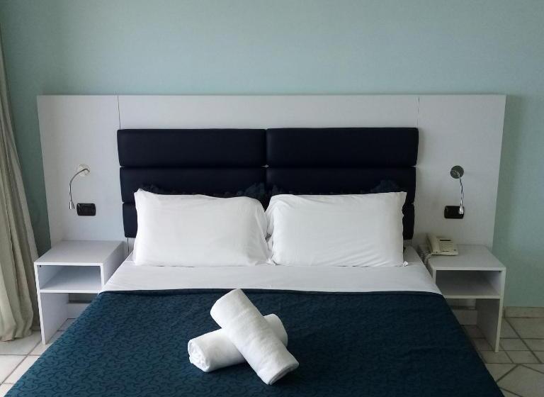 Люкс Deluxe Вид на Море, L Incanto Restaurant & Suites