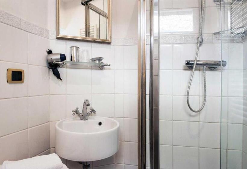 标准间, Antico Furlo