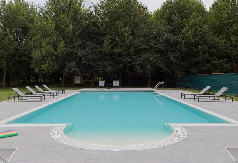 וילה עם חדר שינה אחד ובריכת שחיה, Casolare La Quercia