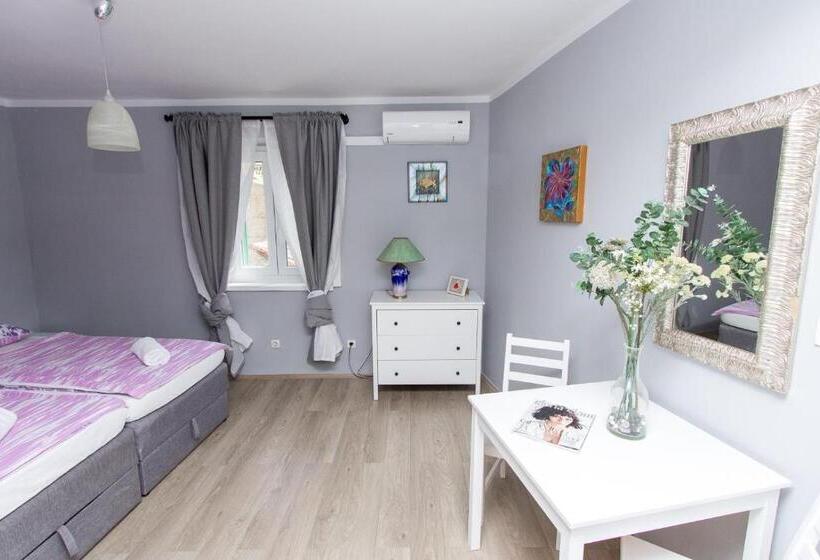 חדר סטנדרט, Apartments And Rooms Ille