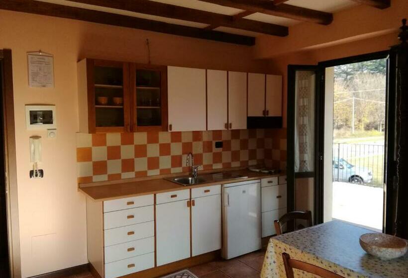 סטודיו סטנדרט עם מרפסת, Guest House  Il Farinello