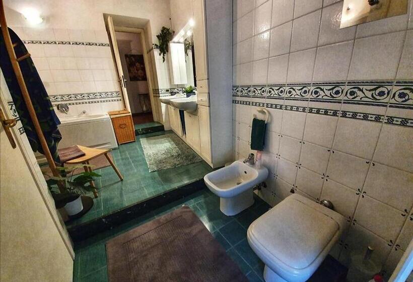 חדר סטנדרט עם ג'קוזי, Casada