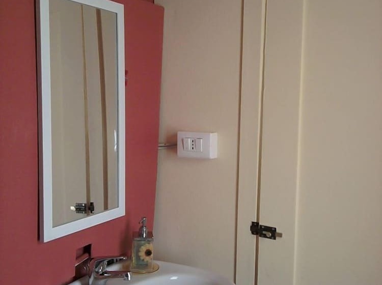 Triple Room Sea View, La Casa Di Mariù