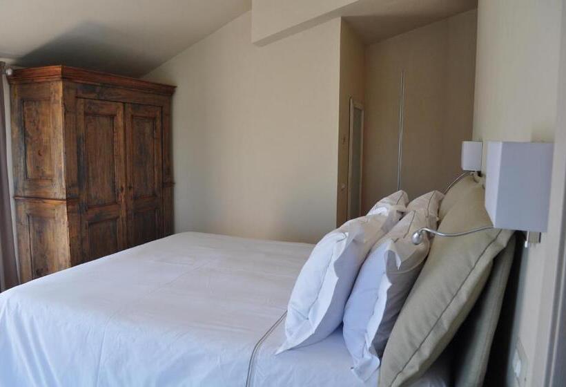 Номер Стандарт с Балконом, Le Mongolfiere