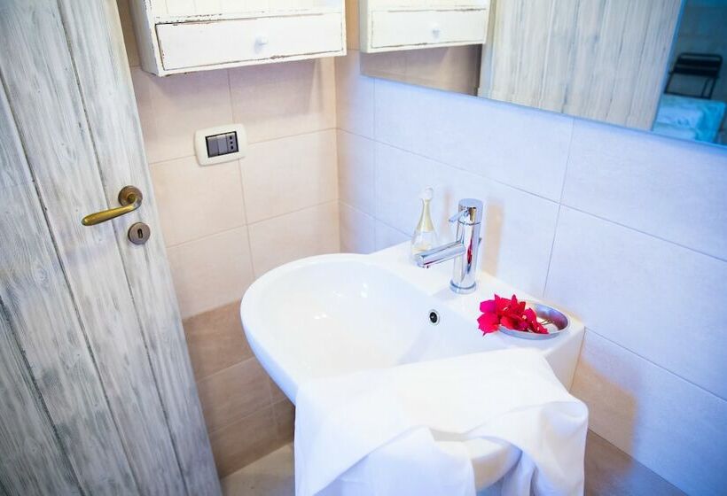 家庭套房, Agriturismo La Palascìa