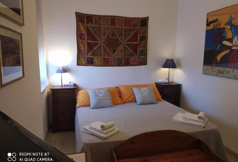 Standard room with outdoor bath, Bab San Feliciano Camere Foligno