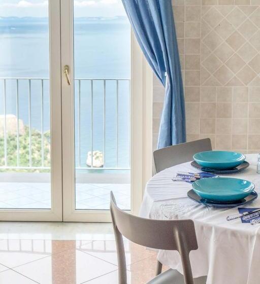 Четырехместный Номер Deluxe, Casa Mareluna