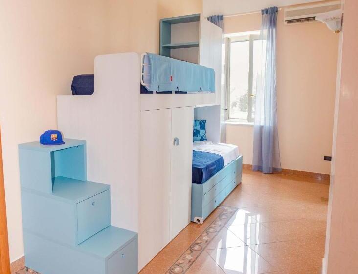 Четырехместный Номер Deluxe, Casa Mareluna