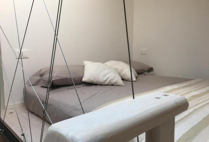 Номер Deluxe, La Lanterna Camere & More