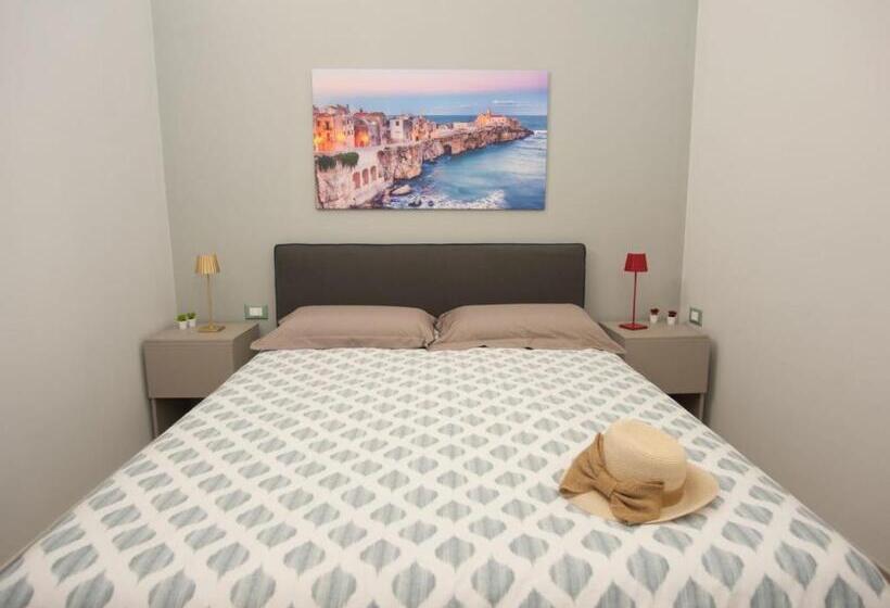 اتاق استاندارد با بالکن, Campanili Di Puglia B&b