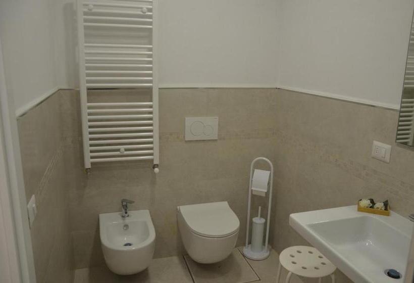 חדר סטנדרט, In & Out Matera