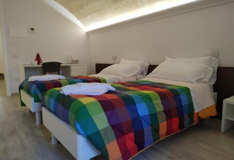 חדר סטנדרט, In & Out Matera