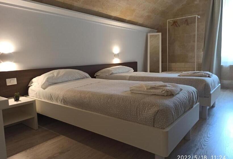חדר סטנדרט, In & Out Matera