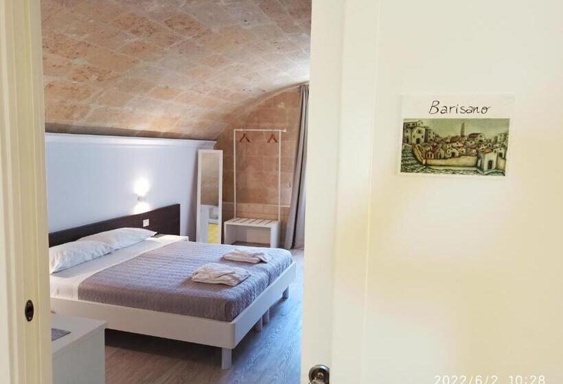 חדר סטנדרט, In & Out Matera