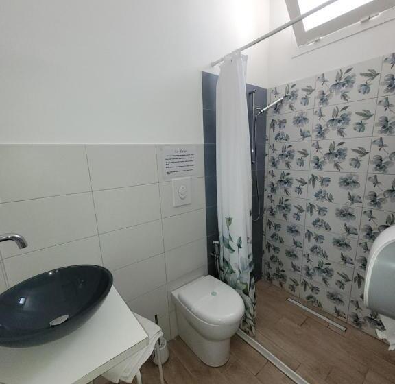 اتاق استاندارد, La Fleur