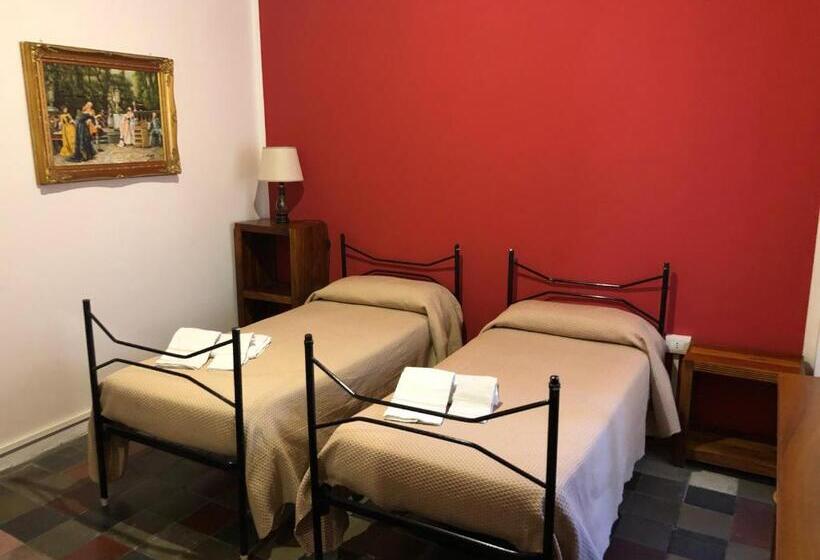 スタンダードルーム, Palazzo Stillitano Classificazione 3 Sorrisi