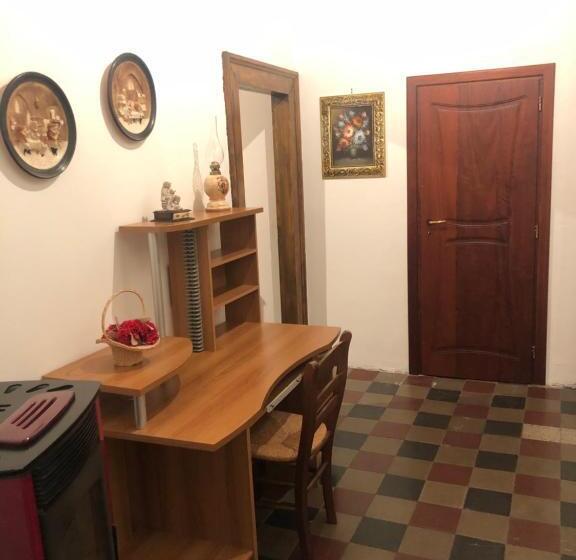 スタンダードルーム, Palazzo Stillitano Classificazione 3 Sorrisi