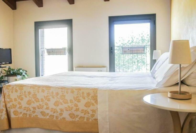 חדר סטנדרט נוף לגינה, Quattrocolli B&b