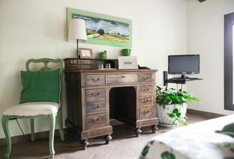 חדר סטנדרט נוף לגינה, Quattrocolli B&b