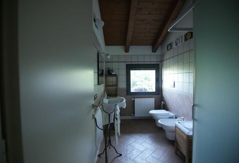 חדר סטנדרט נוף לגינה, Quattrocolli B&b