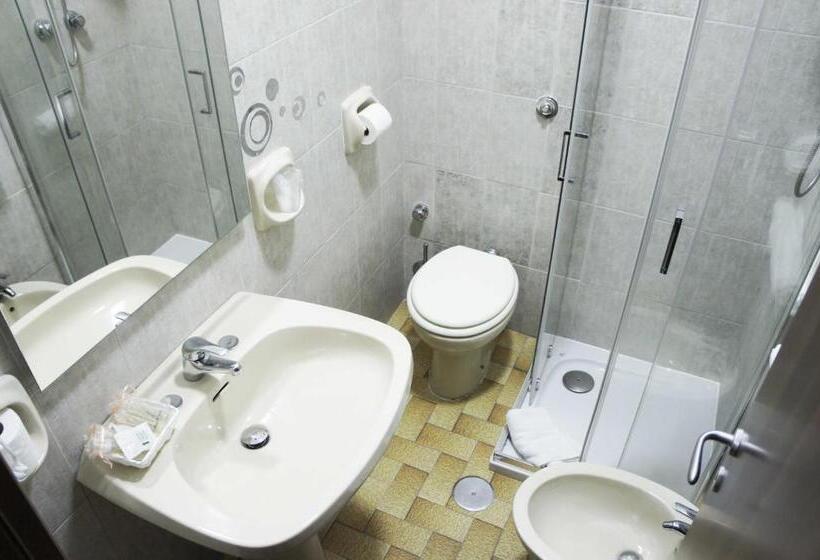 Полулюкс с Балконом, Albergo D Onofrio