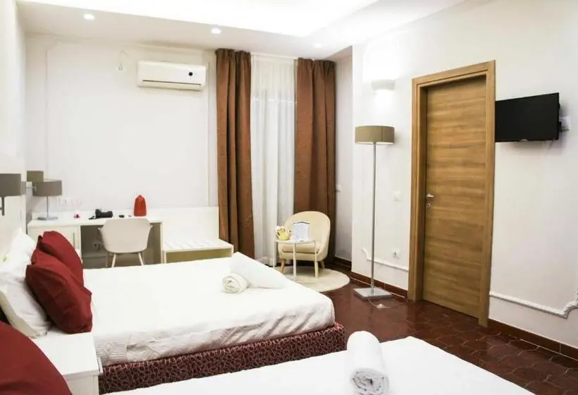Juniorsviitti, Albergo D Onofrio