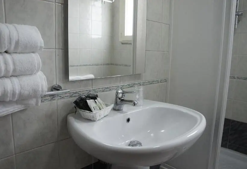 Economy Triple Room, Albergo D Onofrio