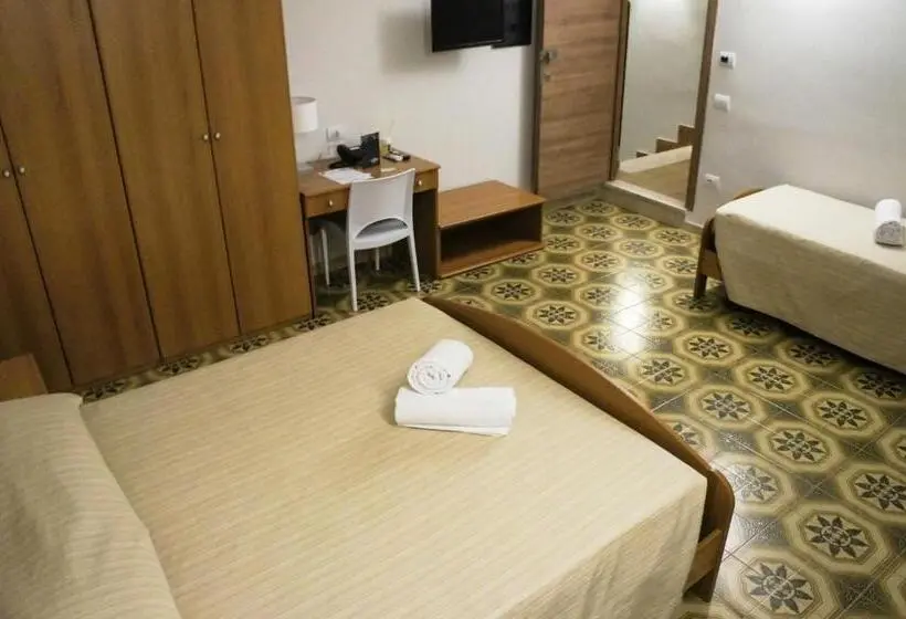 Economy Triple Room, Albergo D Onofrio