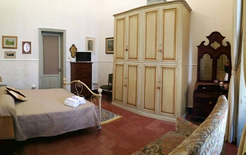 اتاق لوکس با بالکن, La Casa Di Marcello