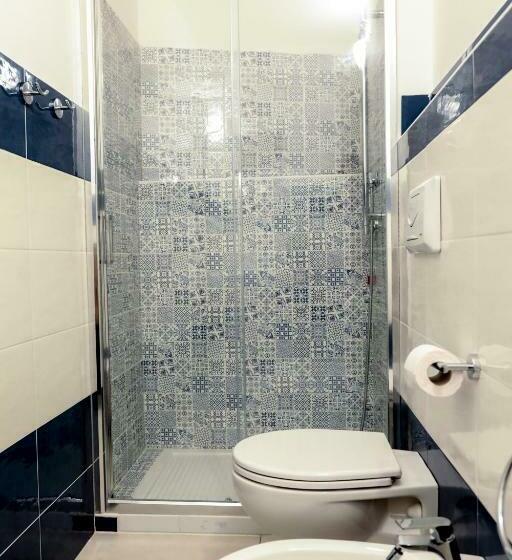 Superior Szoba King Size Bed, R & D