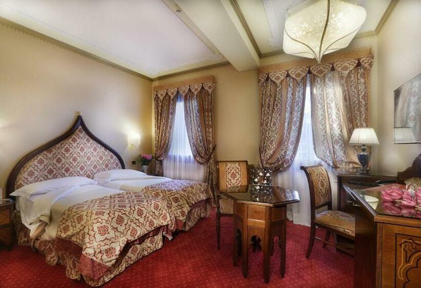 اتاق سوپریور, Ai Mori D'Oriente