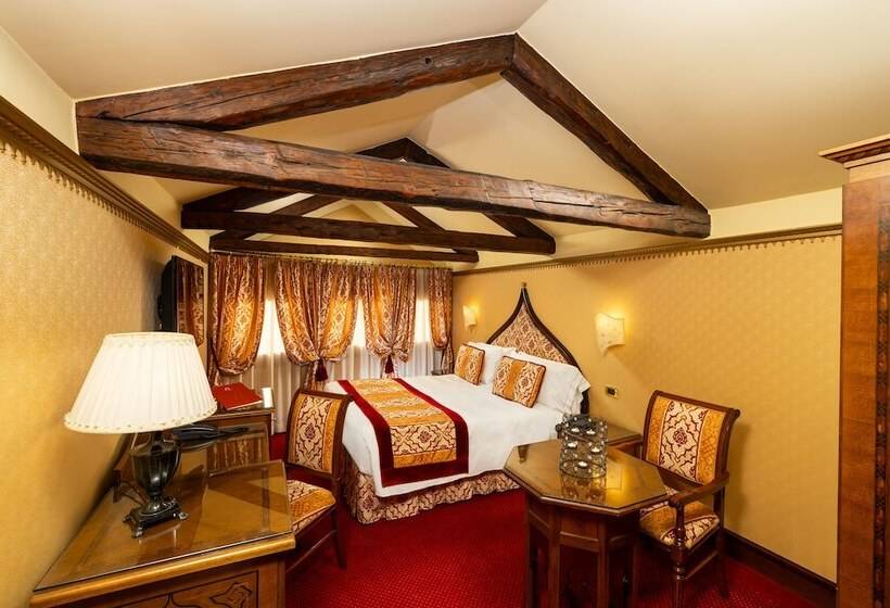 سوئیت جونیور با چشم‌انداز, Ai Mori D'Oriente