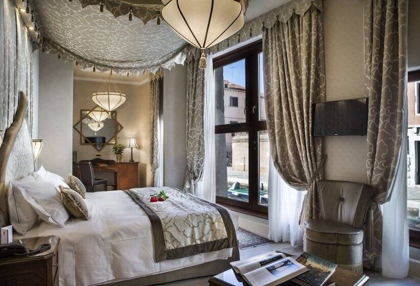 سوئیت با چشم‌انداز, Ai Mori D'Oriente