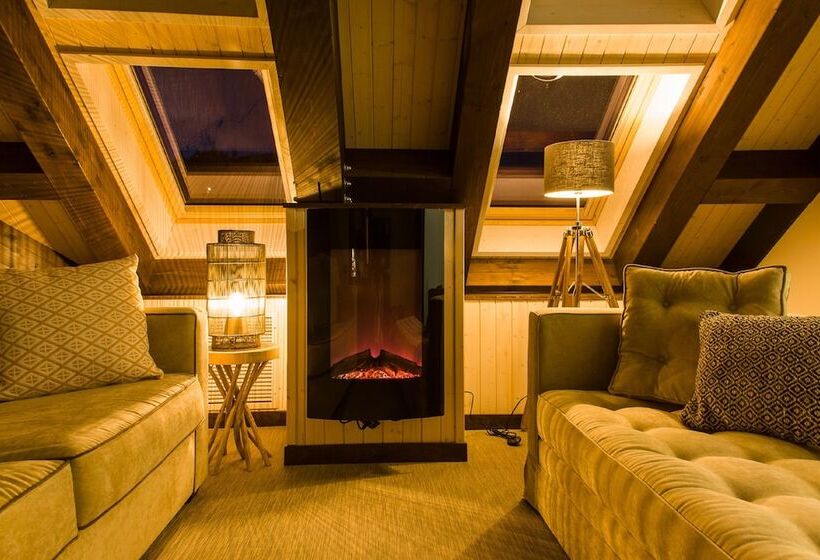 펜트하우스 룸, Sanchez