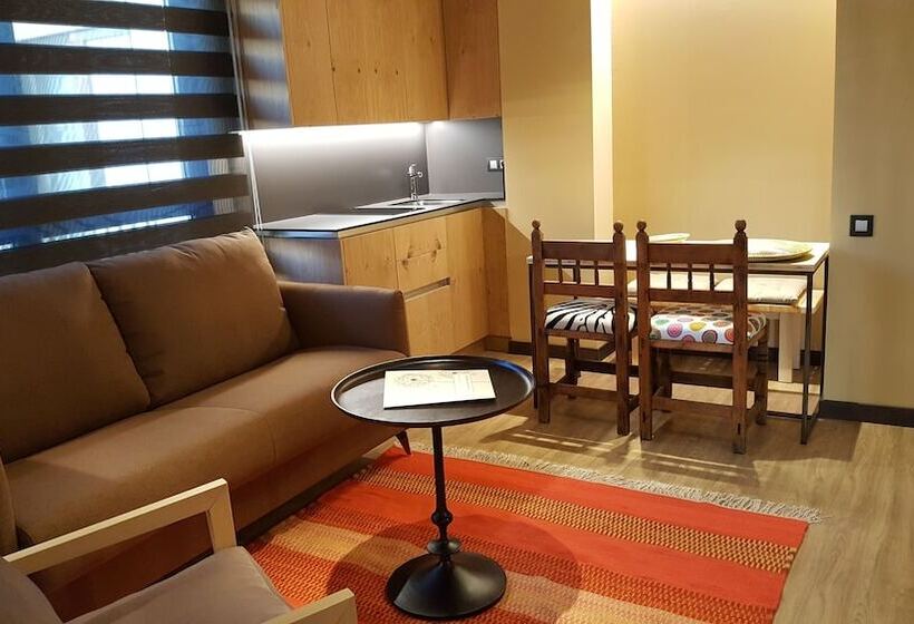 침실 1개 아파트, Sanchez