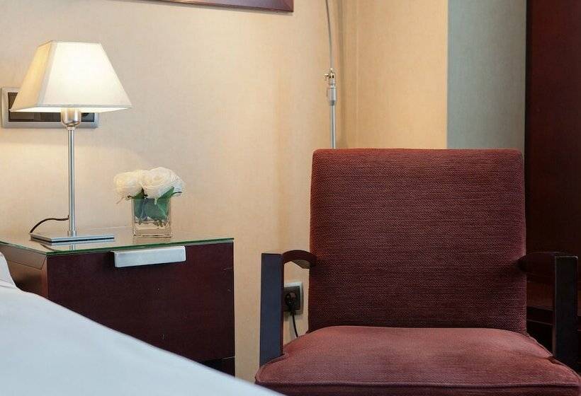 Chambre Standard, Andalucia Center