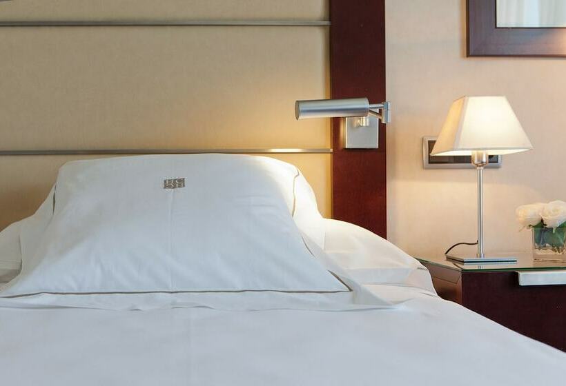 Chambre Standard, Andalucia Center