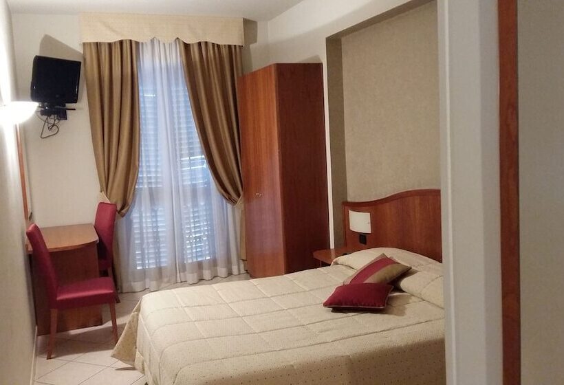 اتاق استاندارد, Cavour