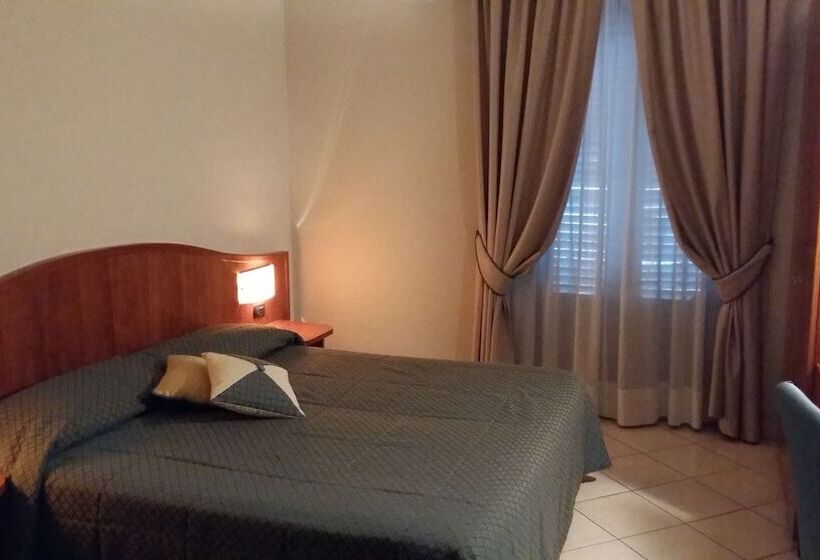 اتاق استاندارد, Cavour