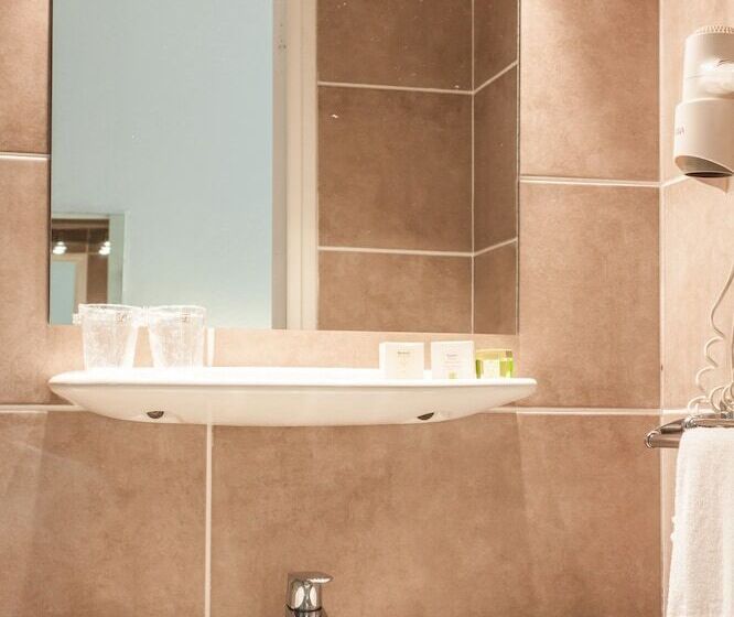 スタンダードトリプルルーム, Cayrons Vence & St Paul De Vence