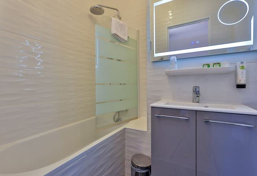 ファミリールーム, Cayrons Vence & St Paul De Vence