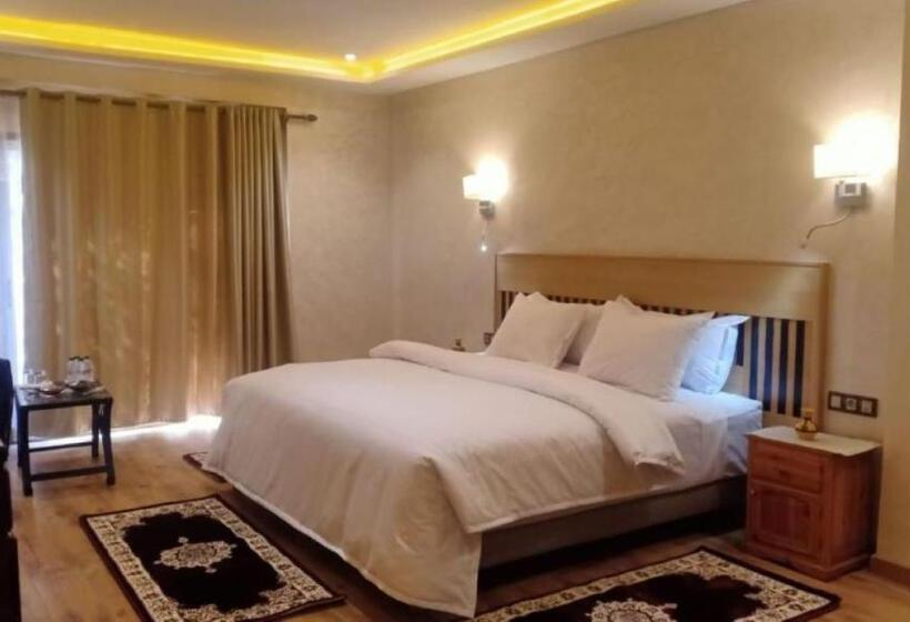 سوئیت با تخت بزرگ, Erfoud Palace