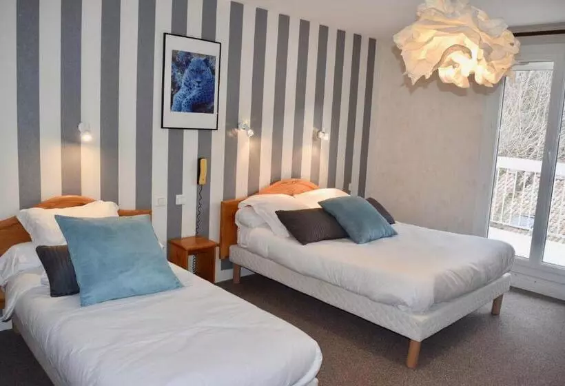 スタンダードトリプルルーム, Et Appartements Les Platanes