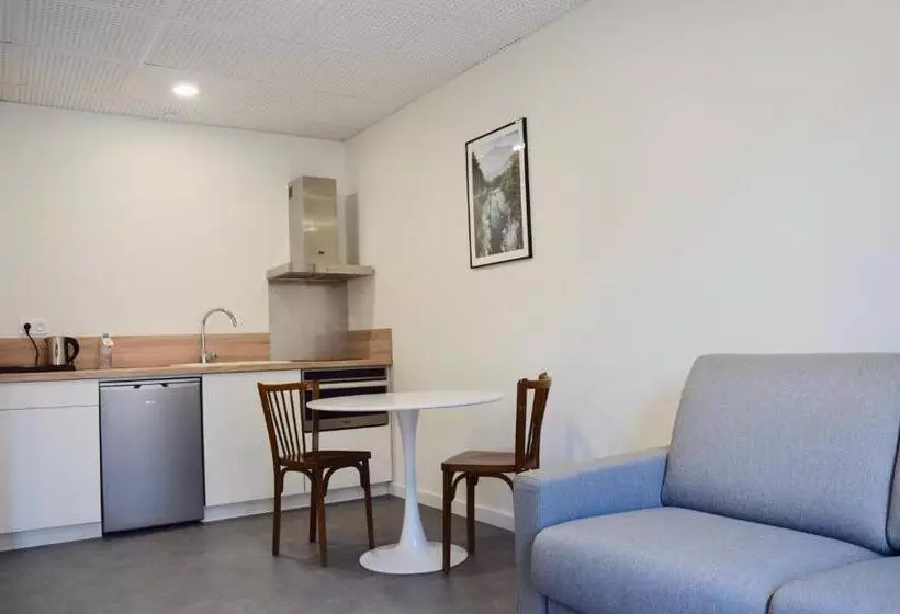 １ベッドルームアパートメント, Et Appartements Les Platanes