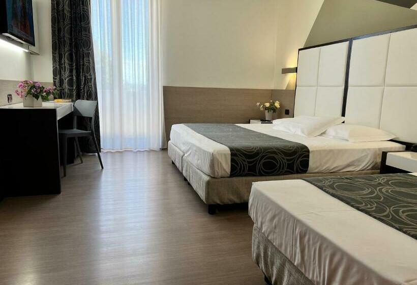 高级三人间, Gardenia